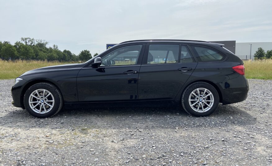 BMW 318 D Touring